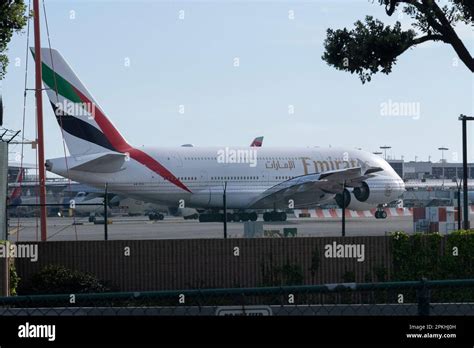 Los Angeles, CA, USA to Dubai, United Arab Emirates to.